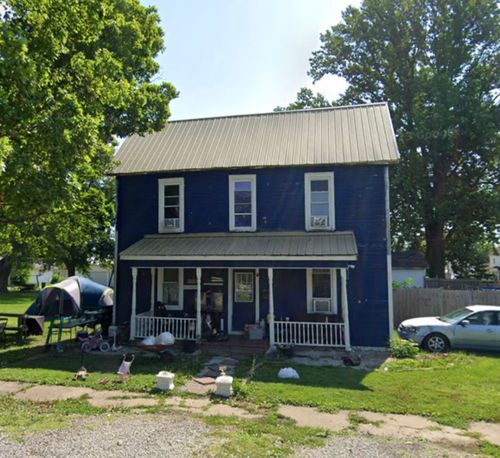 121 S Ohio St, Chrisman, IL, 61924-1525 | Card Image