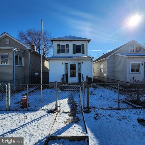 111 Centre Ave, Baltimore, MD, 21222-6116 | Card Image