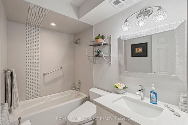 508 - 7420 Bathurst St, Condo with 3 bedrooms, 2 bathrooms and 1 parking in Thornhill ON | Image 25