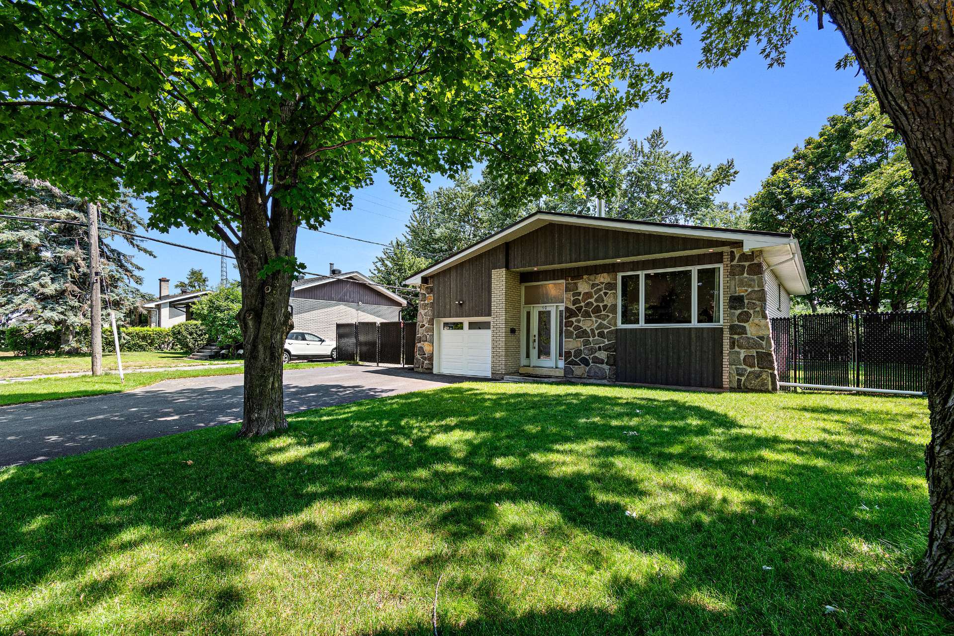 Residential in Boisbriand 4