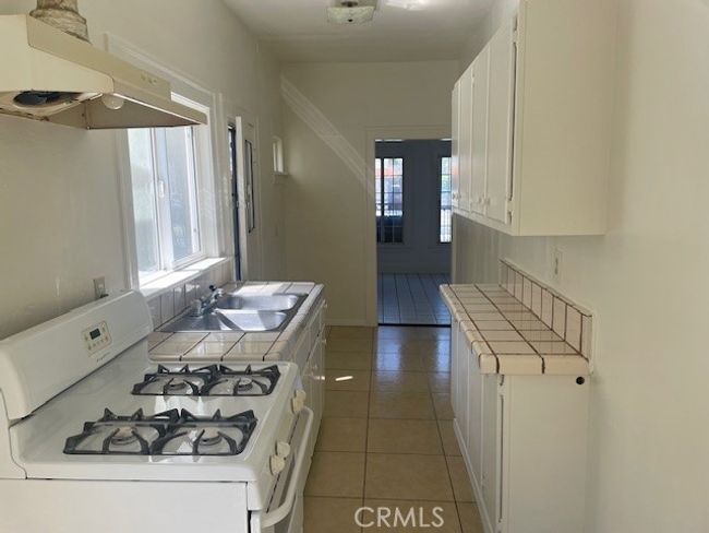 APT-1 - 1738 E 4 Th St, Home with 1 bedrooms, 1 bathrooms and null parking in Long Beach CA | Image 15
