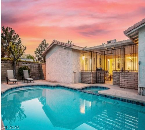 3696 Barcelona St, Las Vegas, NV, 89121-3558 | Card Image