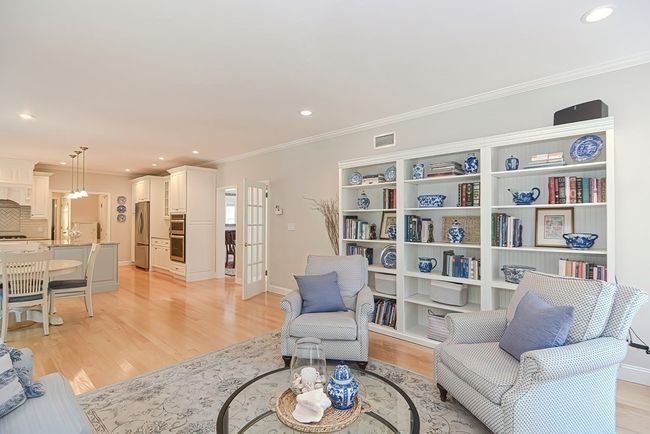 14 Noel Dr, House other with 4 bedrooms, 3 bathrooms and 4 parking in Holliston MA | Image 8