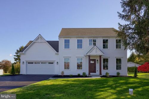 7393 Yellow Church Rd, SEVEN VALLEYS, PA, 17360-9010 | Card Image