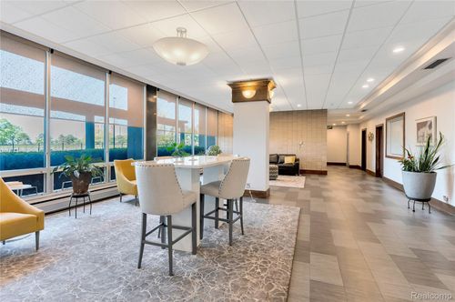 apt-630-631-8900 E Jefferson Ave, Detroit, MI, 48214-2859 | Card Image