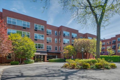 apt-218-1299 Palmer Ave, Larchmont, NY, 10538-3125 | Card Image