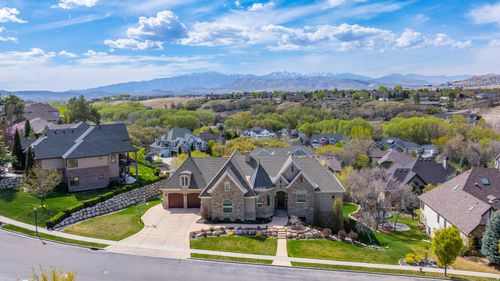 10493 N Iverson Ln, Highland, UT, 84003-4712 | Card Image