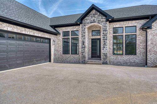 6244 Sable Ridge Dr, Newburgh, IN, 47630-9823 | Card Image