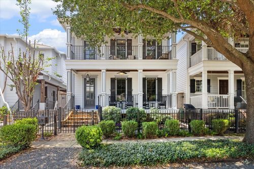 914 Nicholson St, Houston, TX, 77008-6750 | Card Image