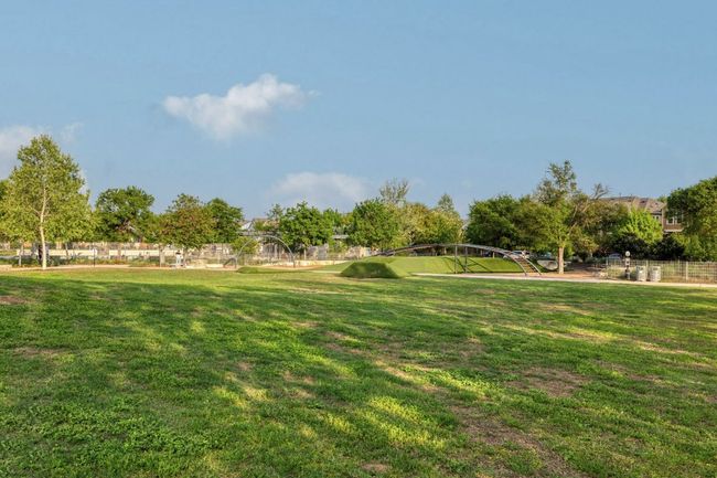 2513 Moreno St, House other with 4 bedrooms, 4 bathrooms and 2 parking in Austin TX | Image 26