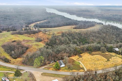 10590 Mo-94, Portland, MO, 65067 | Card Image