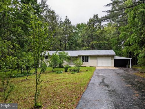 180 Arbor Rd, Lehighton, PA, 18235-5203 | Card Image