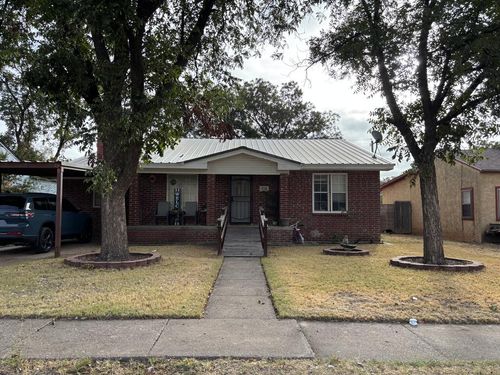 3728 Austin Ave, Snyder, TX, 79549-5902 | Card Image