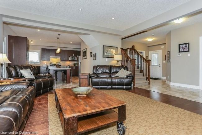 124 Dutton Way, House other with 3 bedrooms, 3 bathrooms and 6 parking in Woodstock ON | Image 8