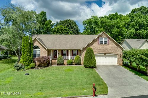 309 Saligugi Ln, Loudon, TN, 37774-2522 | Card Image