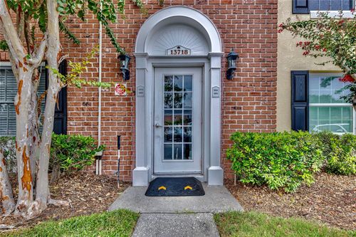 unit-202-13718 Orange Sunset Dr, TAMPA, FL, 33618-3467 | Card Image