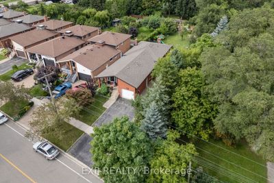 4135 Hickory Dr, House other with 3 bedrooms, 4 bathrooms and 7 parking in Mississauga ON | Image 3