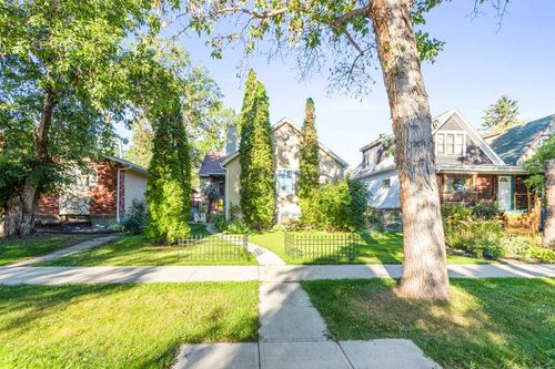 10910 122 St Nw, Edmonton, AB, T5M0A8 | Card Image
