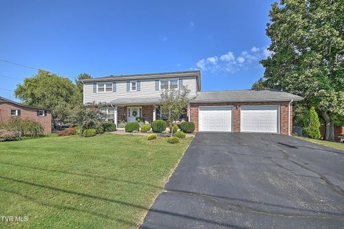714 N Hills Dr, Johnson City, TN, 37604-3051 | Card Image