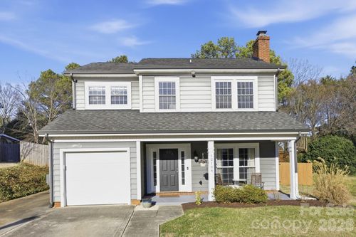 12104 Woodside Falls Rd, Pineville, NC, 28134-9339 | Card Image