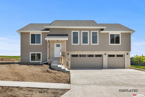 989 W Avondale St, Lincoln, NE, 68523-9487 | Card Image