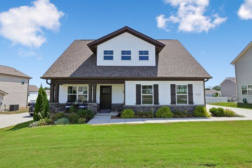 213 Republic St, Shelbyville, TN, 37160-1900 | Card Image