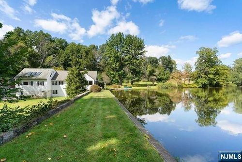 48-46-48 Oak Rd, Boonton Township, NJ, 07005-8713 | Card Image