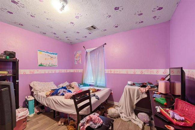 16145 Sun View Ln, House other with 4 bedrooms, 2 bathrooms and 2 parking in Conroe TX | Image 9