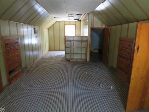 22404 Rausch Ave, Eastpointe, MI, 48021-2541 | Card Image