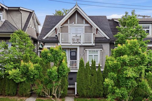 1820 Woodland Drive, Vancouver, BC, V5N3N7 | Card Image
