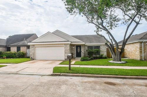 13507 Dripping Springs Drive, Houston, TX, 77083 | Card Image