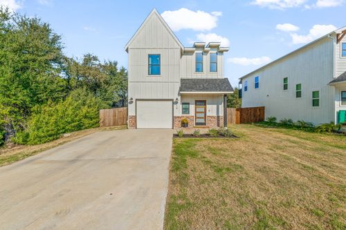 916 Devils River Dr, Granbury, TX, 76048-5834 | Card Image