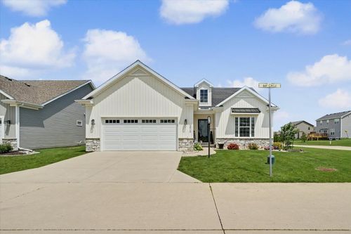 3916-3916 Bay Cir, Champaign, IL, 61822-8613 | Card Image