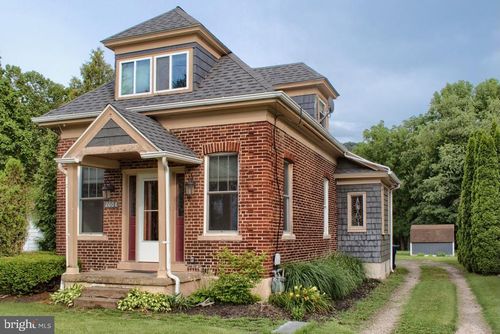 2008 Old Berwick Rd, Bloomsburg, PA, 17815-3074 | Card Image