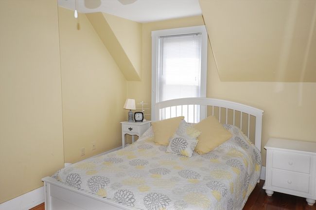 9 15 Th St, House other with 3 bedrooms, 2 bathrooms and 4 parking in Onset MA | Image 13