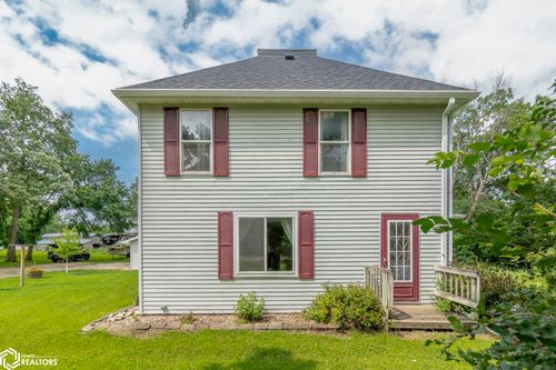 1361 215th St, Rockford, IA, 50468-8180 | Card Image