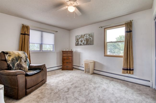 Upstairs bedroom | Image 48