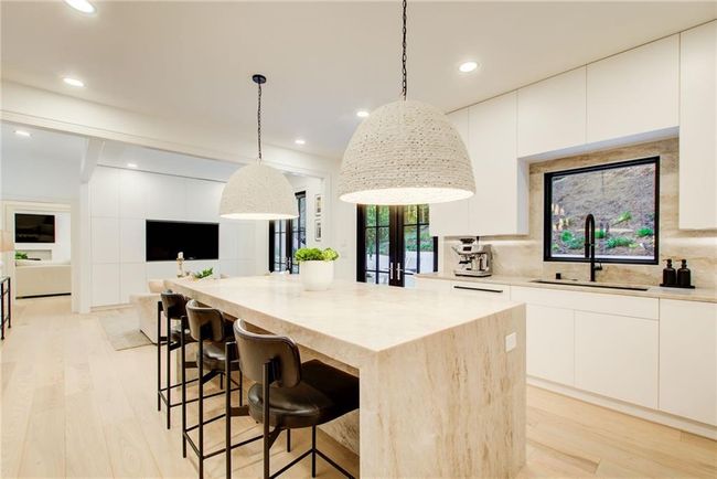6090 River Chase Cir, House other with 4 bedrooms, 5 bathrooms and 2 parking in Sandy Springs GA | Image 16