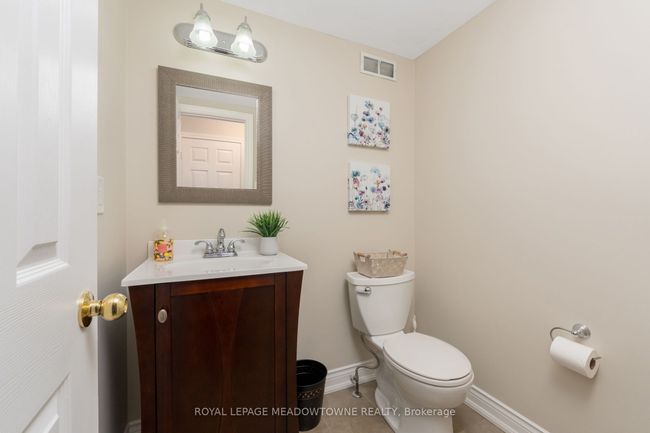 206 Eaton St, House other with 5 bedrooms, 4 bathrooms and 2 parking in Georgetown ON | Image 16