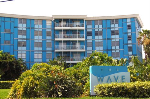 apt-204-3315 58th Ave S, St Petersburg, FL, 33712-4508 | Card Image