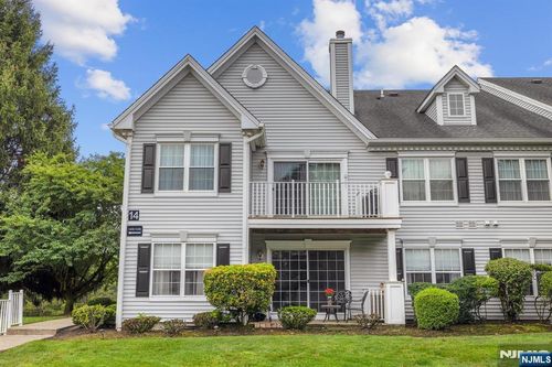 1430 Magnolia Ln, Branchburg, NJ, 08876-6104 | Card Image