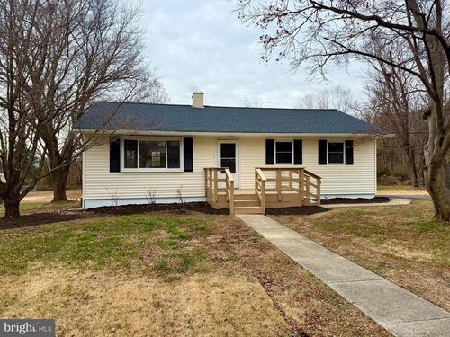 101 Wood Ln, READING, PA, 19606-2446 | Card Image