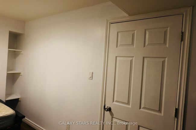 BSMNT - 21 Styles Cres, House other with 2 bedrooms, 1 bathrooms and 1 parking in Ajax ON | Image 9