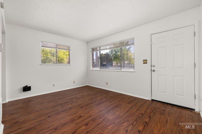 812 E Sherman Ave, Home with 4 bedrooms, 2 bathrooms and 2 parking in Nampa ID | Image 8