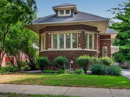 626 N Taylor Avenue, Oak Park, IL, 60302 | Card Image
