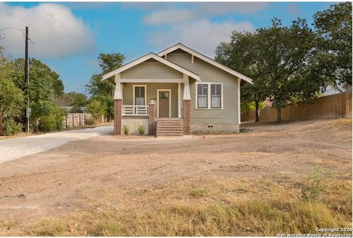 112 Idlewilde Blvd, Comfort, TX, 78013-2500 | Card Image