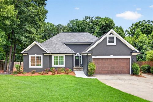 5659 Lakeshore Rd, Buford, GA, 30518-1351 | Card Image