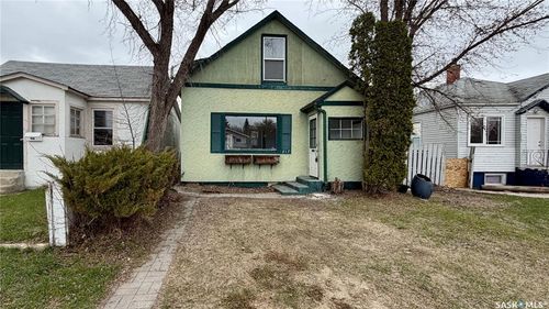 217 Av L N, Saskatoon, SK, S7L2P3 | Card Image
