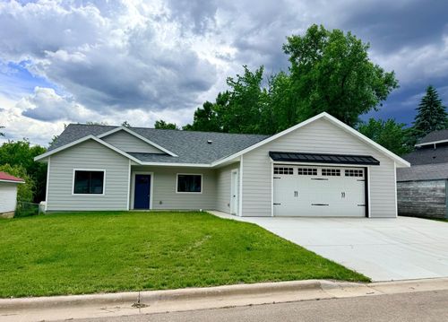 16 Tower St, Kensington, MN, 56343-4570 | Card Image