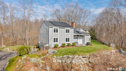 81 Ridge Brook Dr, Stamford, CT, 06903-1226 | Card Image